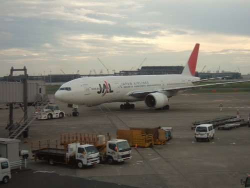 DSCF4636-500x375 2009年7月JAL便で帯広空港へ