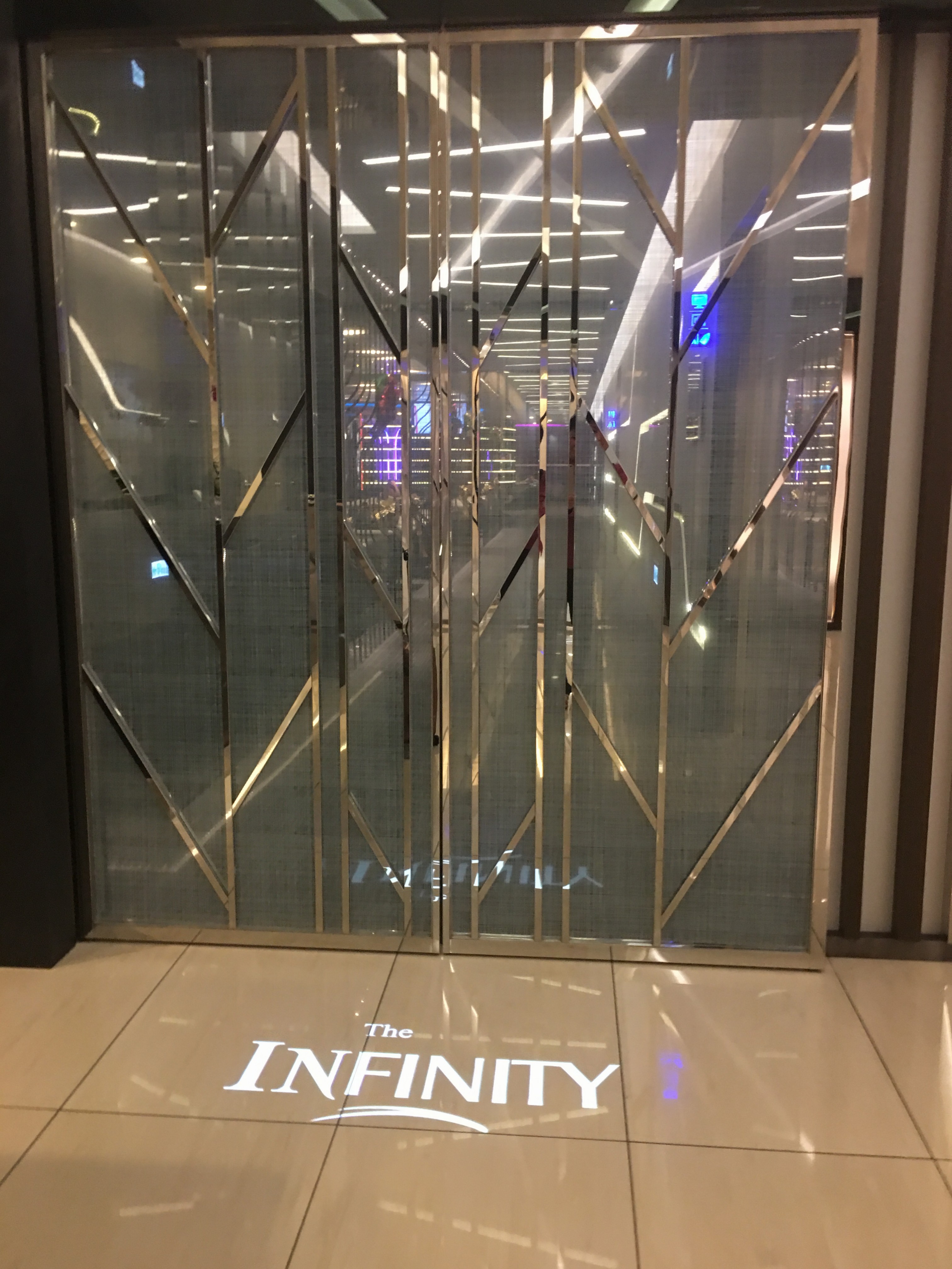 IMG_2477 台北エバー航空ラウンジInfinity