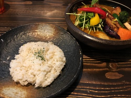 IMG_6068-500x375 札幌　Rojiura Curry SAMURAI. 平岸店の知床鶏と野菜