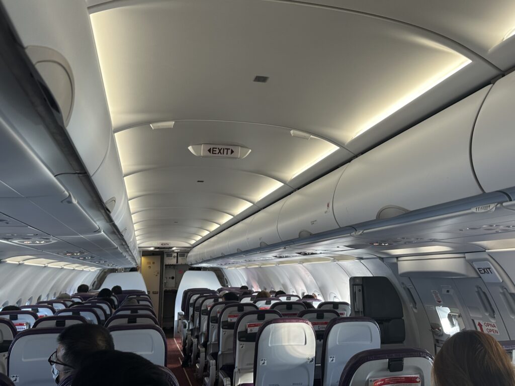 IMG_7129-1024x768 バンコク・スワンナプーム空港から福岡空港へ飛ぶ